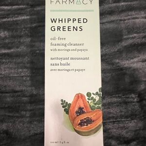 Farmacy Whipped Greens Foaming Cleanser - Green & White